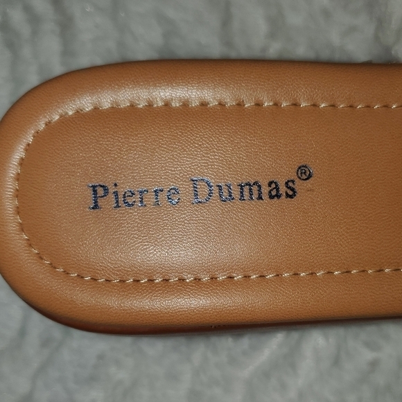 Pierre Dumas NEW size 9 slide sandals tan - Picture 2 of 9